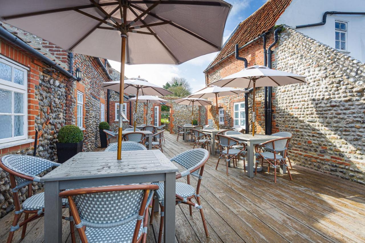 The Manor Coastal Hotel & Inn, Blakeney, Norfolk Exterior photo